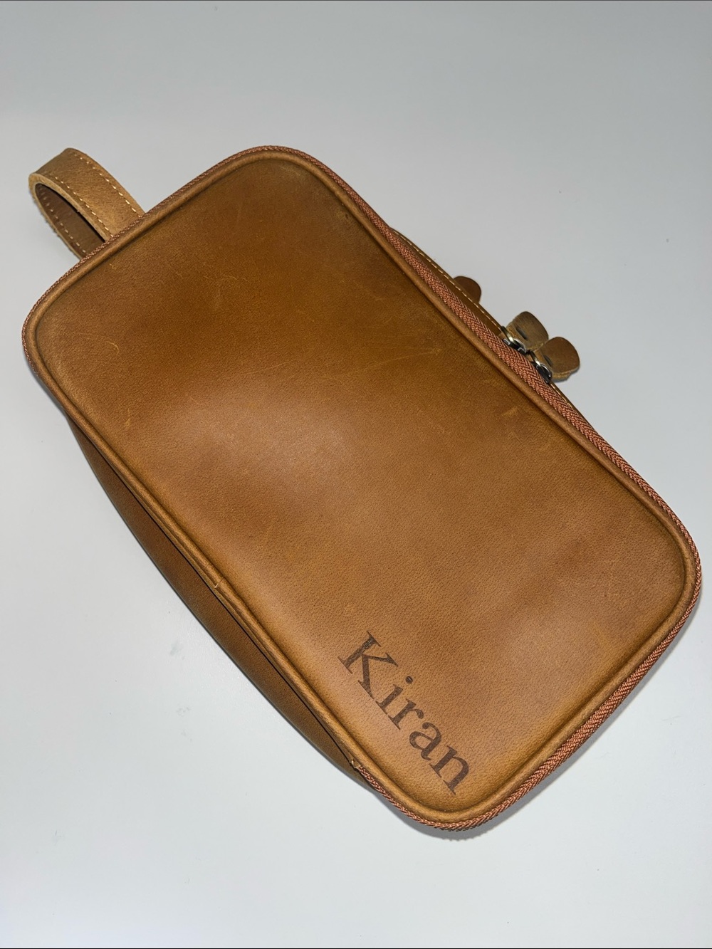 Source Unknown Tan Leather Men’s Toiletry Bag with Kiran Name